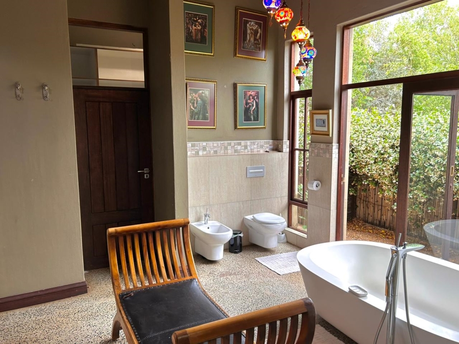 Commercial Property for Sale in Hartbeespoort Rural North West